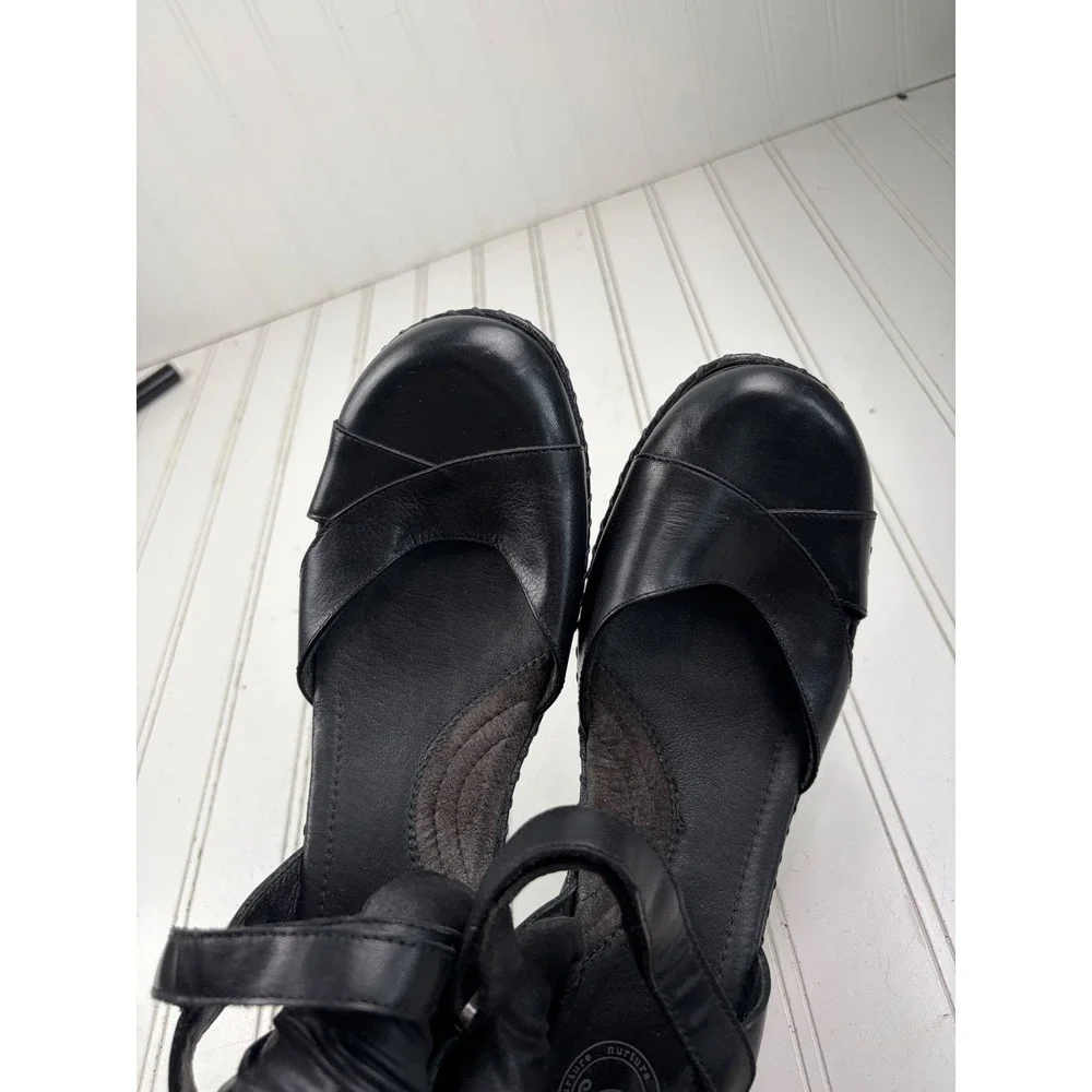 Nurture Black Leather Mary Jane Wedge Sandals Women's Size 8M
